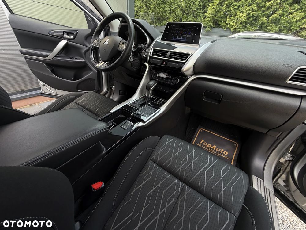 Mitsubishi Eclipse Cross 1.5 T-MIVEC ClearTec CVT 2WD Diamant Edition Plus - 15