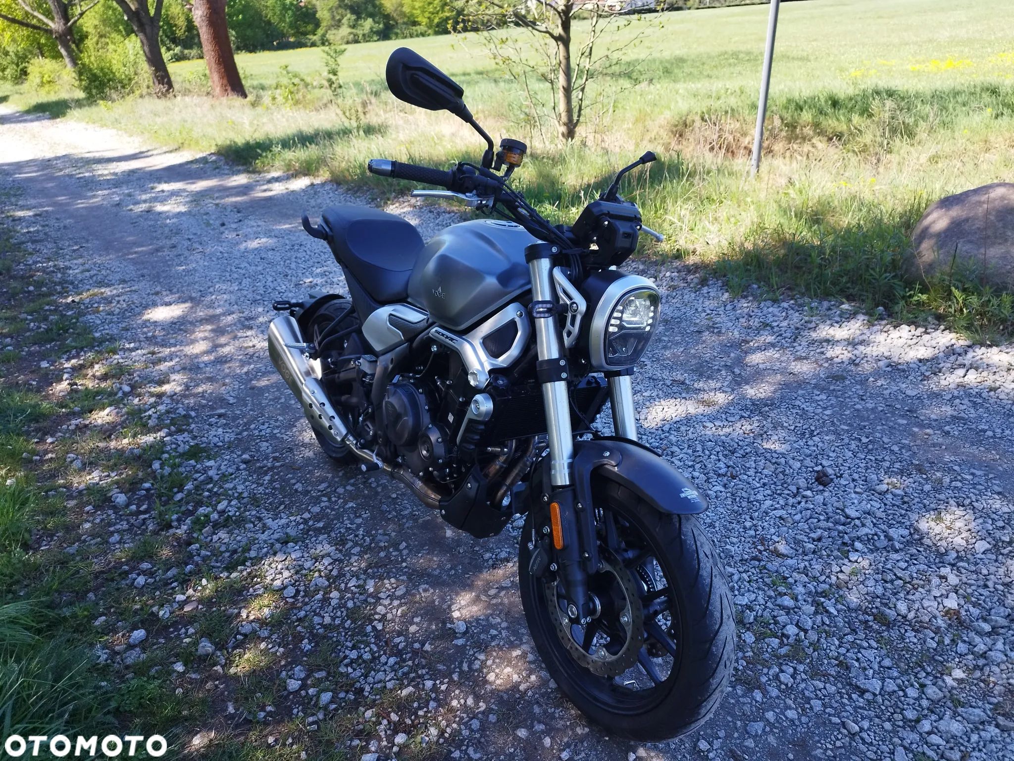 VOGE 500AC - 1