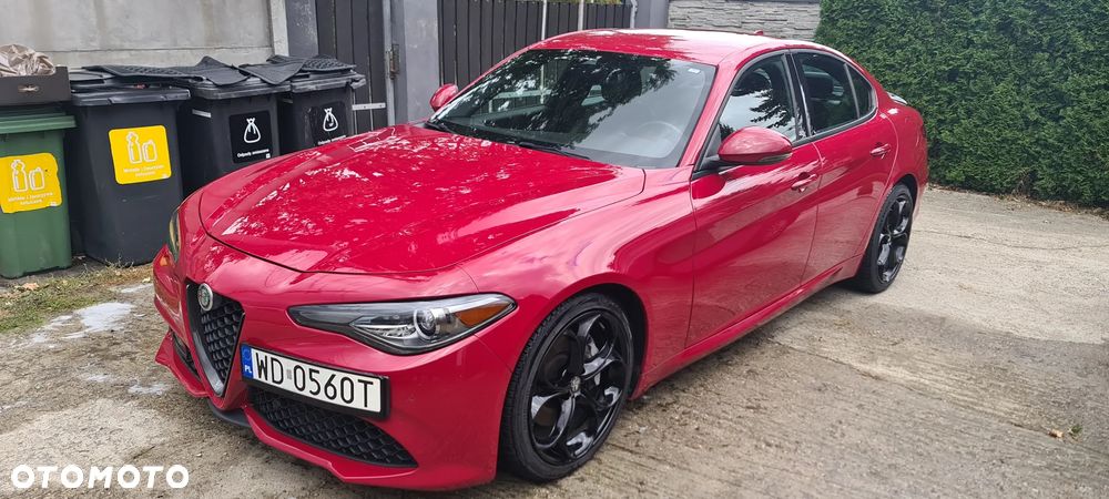 Alfa Romeo Giulia - 4