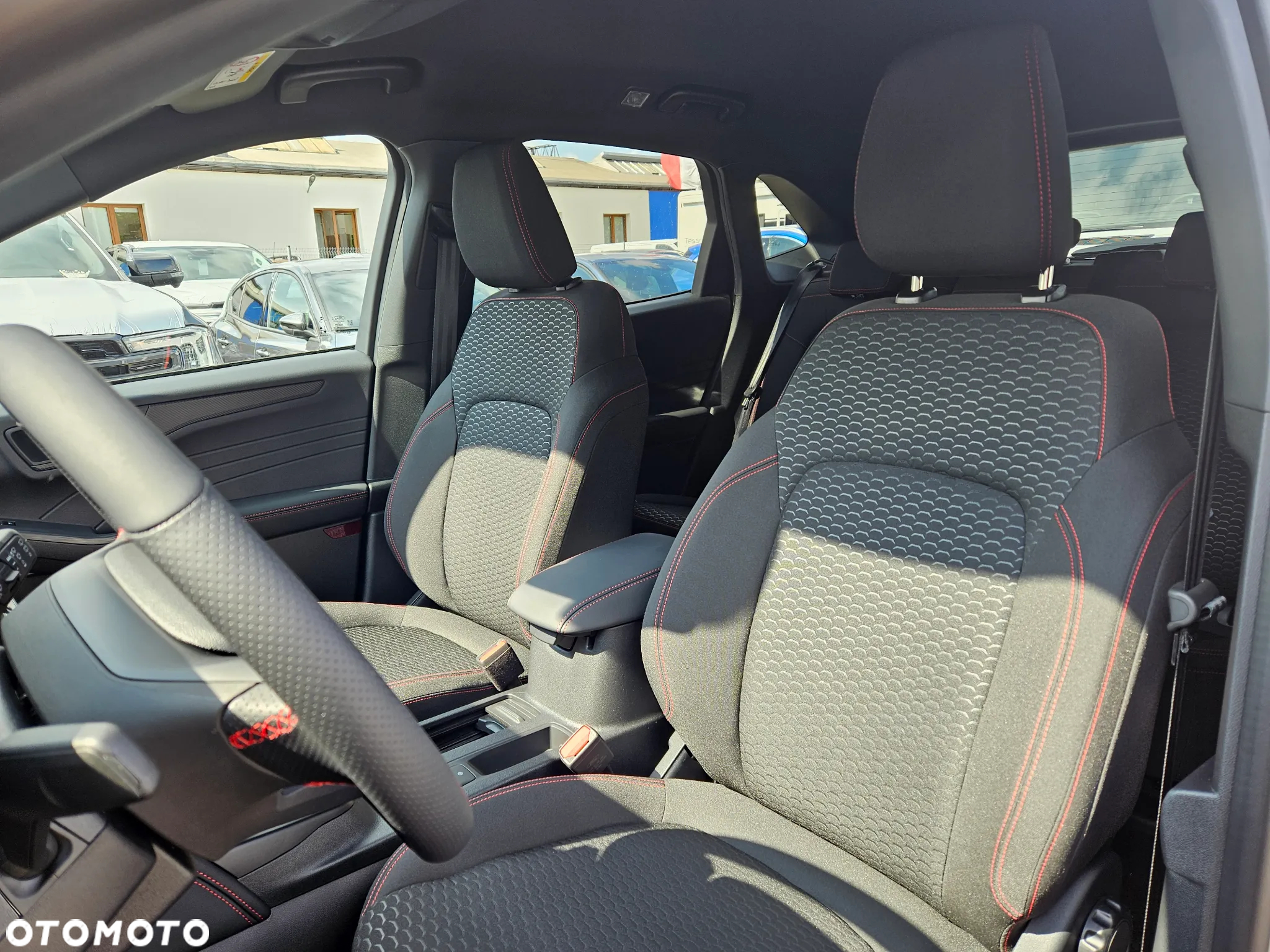 Ford Kuga 2.5 FHEV FWD ST-Line - 16