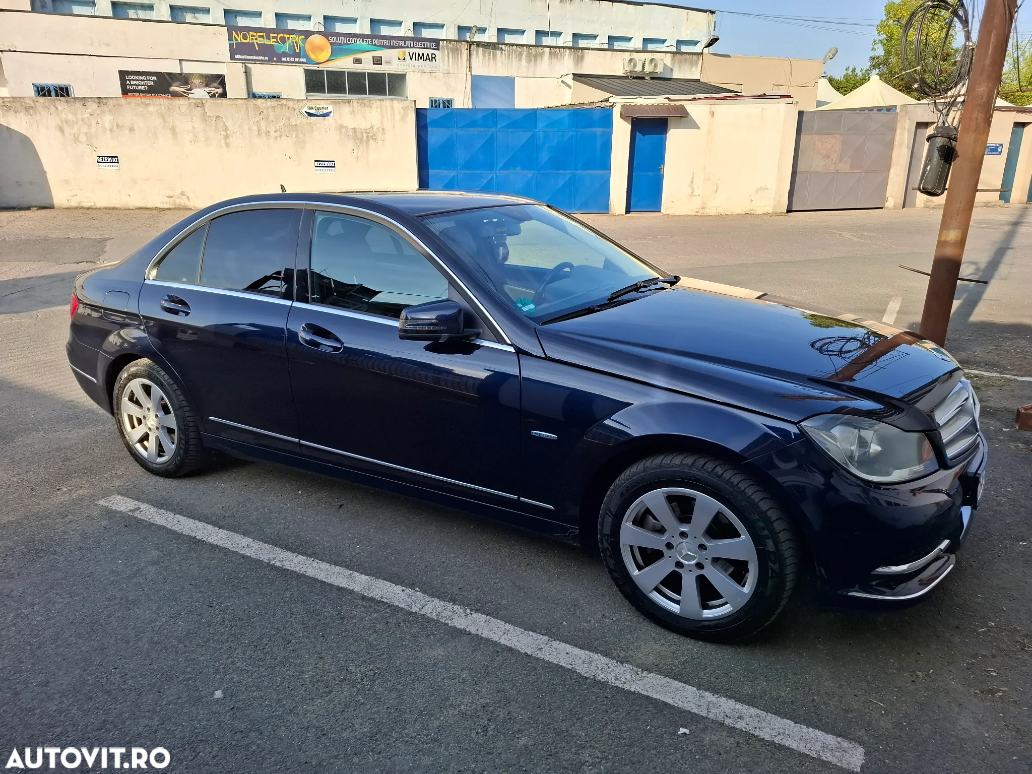 Mercedes-Benz C 180 T CGI BlueEFFICIENCY Avantgarde - 8