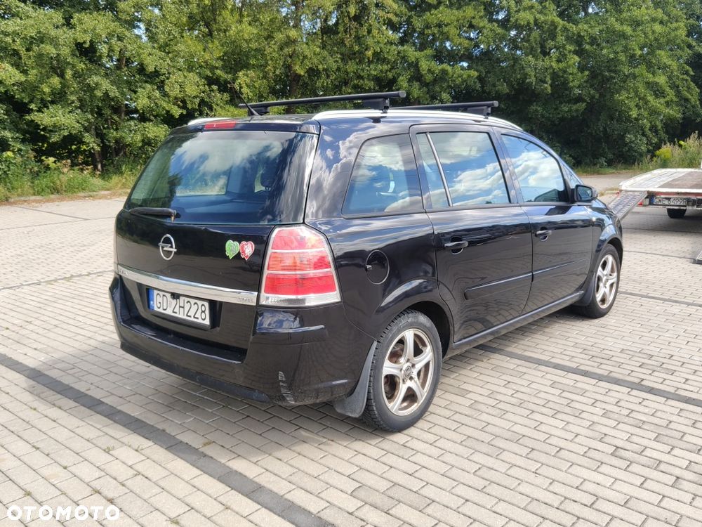 Opel Zafira - 3