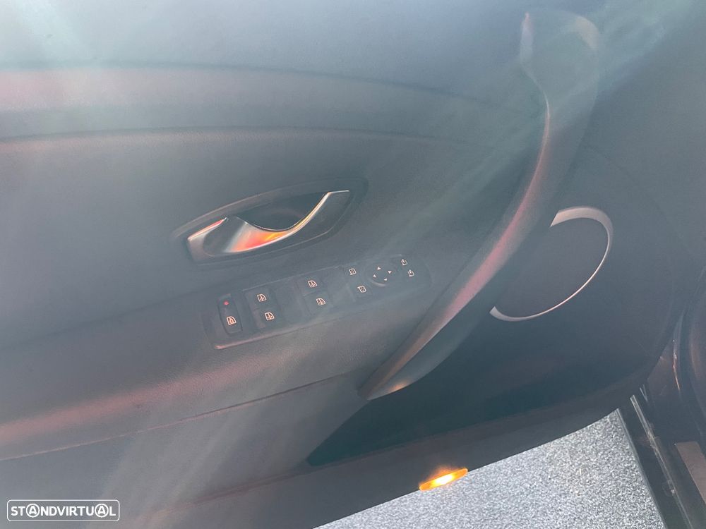 Renault Mégane - 9