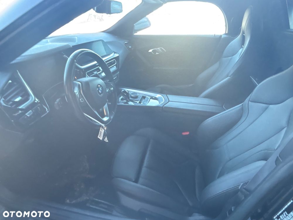 BMW Z4 sDrive30i Sport Line - 4