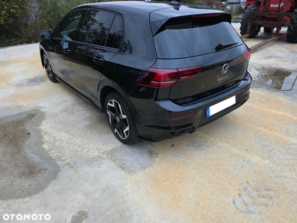 Volkswagen Golf 2.0 TDI R-Line DSG - 24