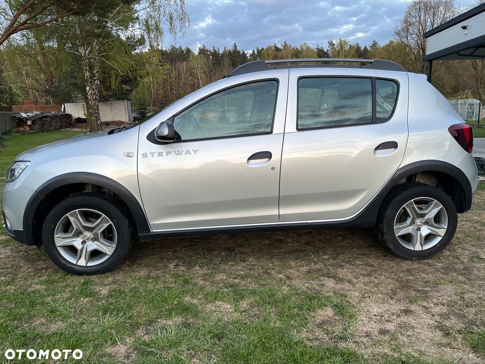 Dacia Sandero TCe 90 Laureate - 10
