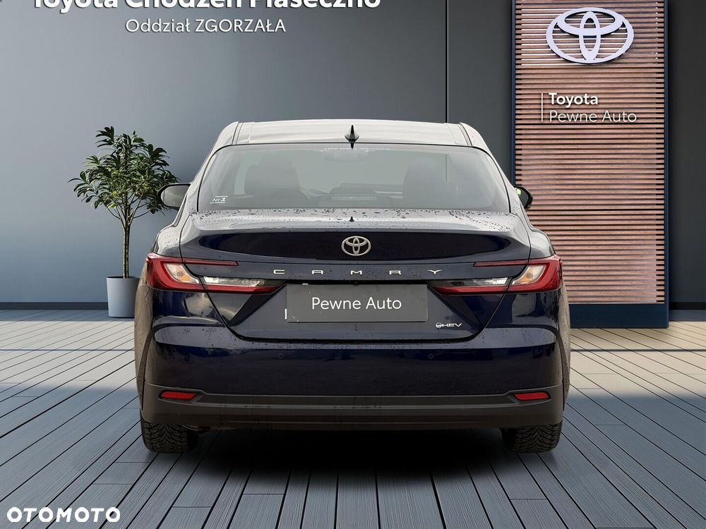 Toyota Camry 2025