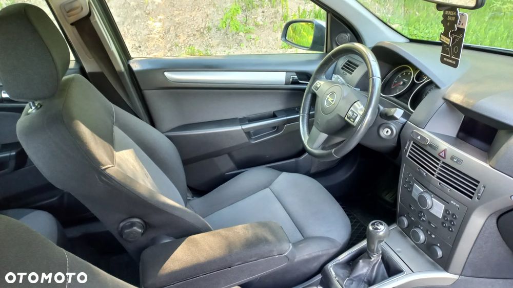 Opel Astra 1.8 Edition - 12