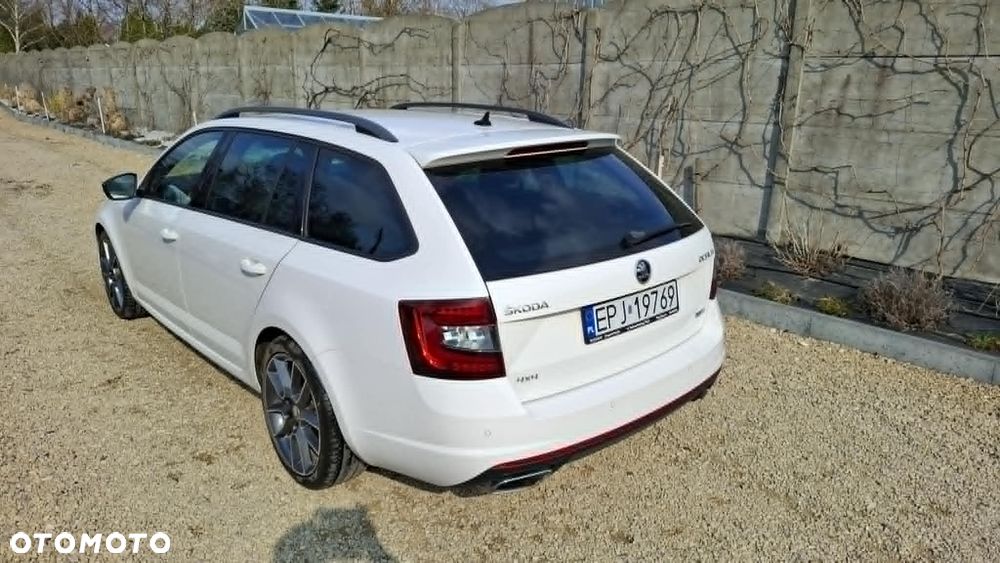 Skoda Octavia 2.0 TDI 4x4 RS DSG - 8