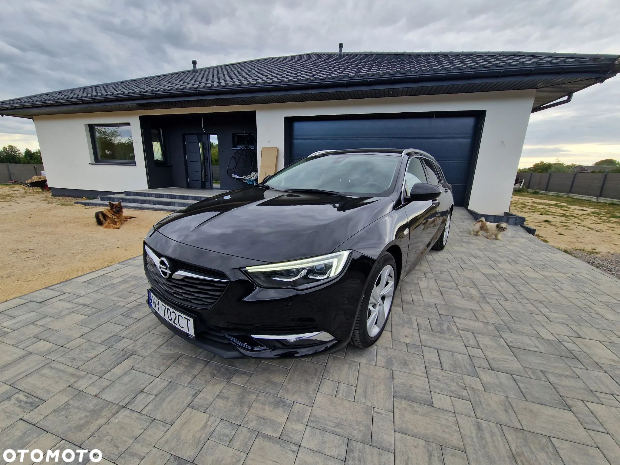 Opel Insignia Sports Tourer 2.0 Diesel Exclusive - 1