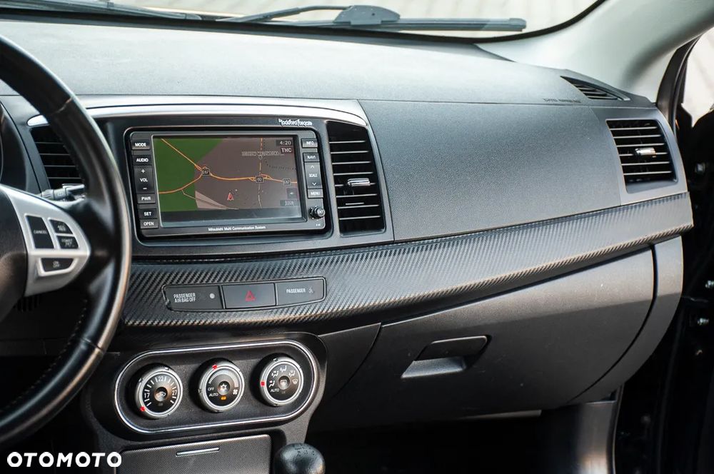 Mitsubishi Lancer 1.8 Instyle NAVI - 29