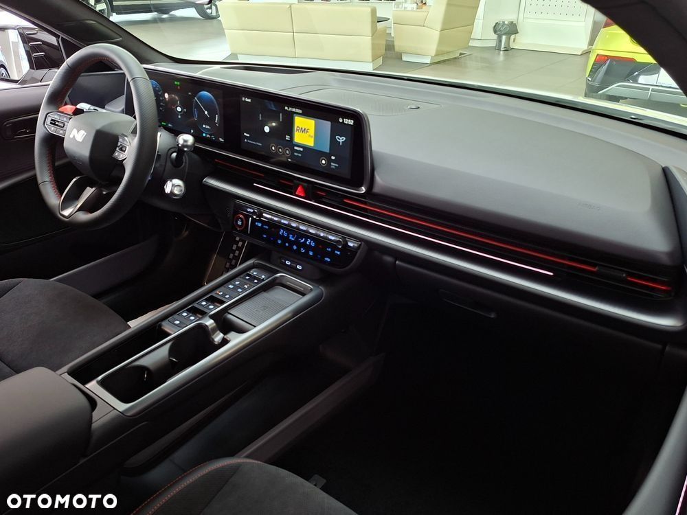 Hyundai IONIQ 6 84kWh N Line AWD - 32