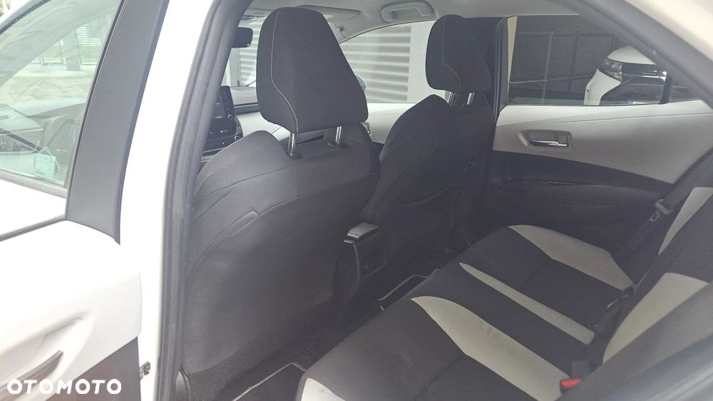 Toyota Corolla 1.8 Hybrid Comfort - 6