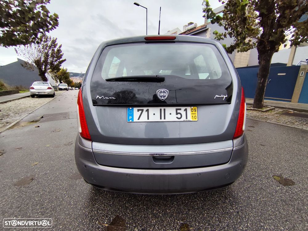 Lancia Musa 1.3 16V M-jet Platino - 4