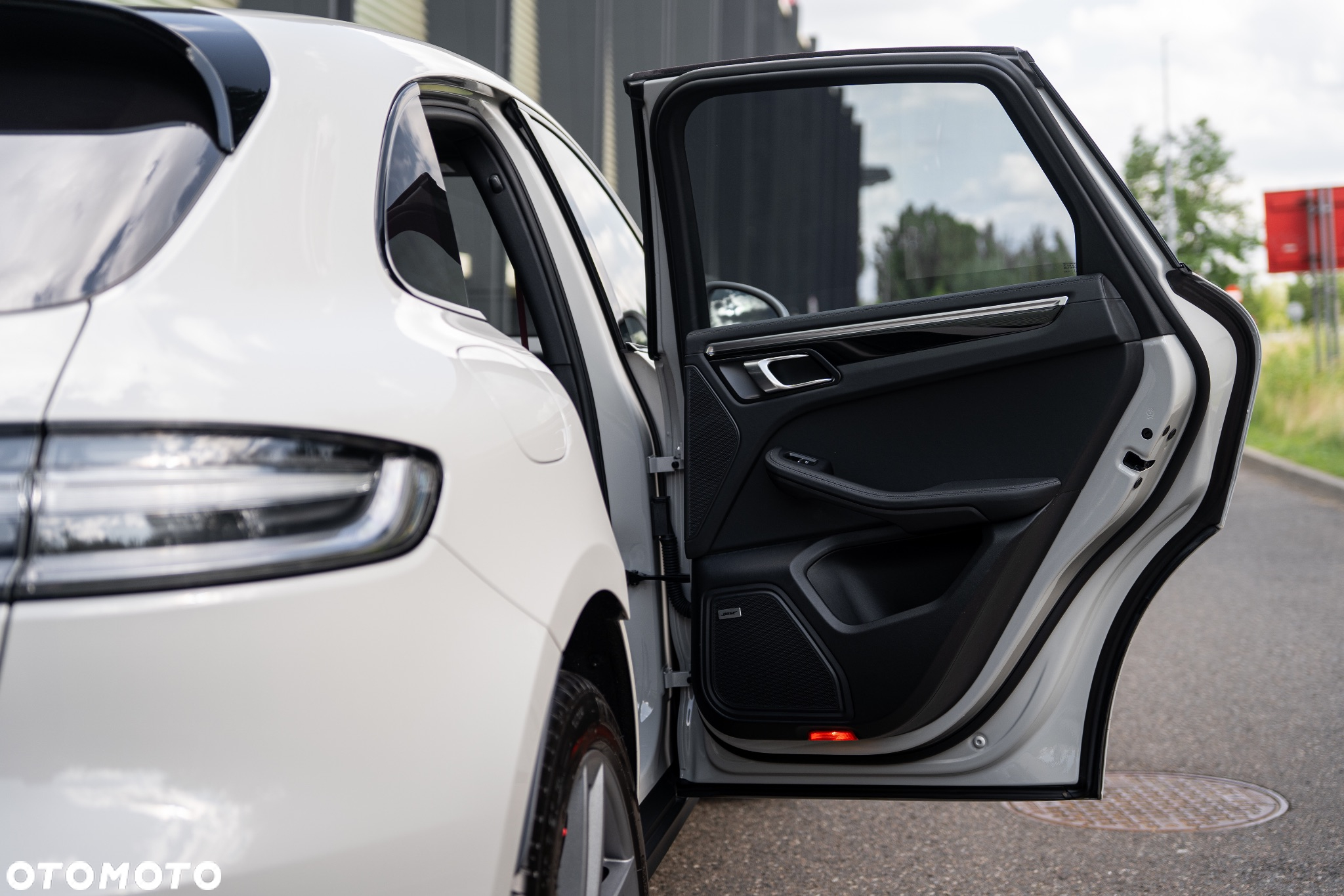 Porsche Macan S - 23
