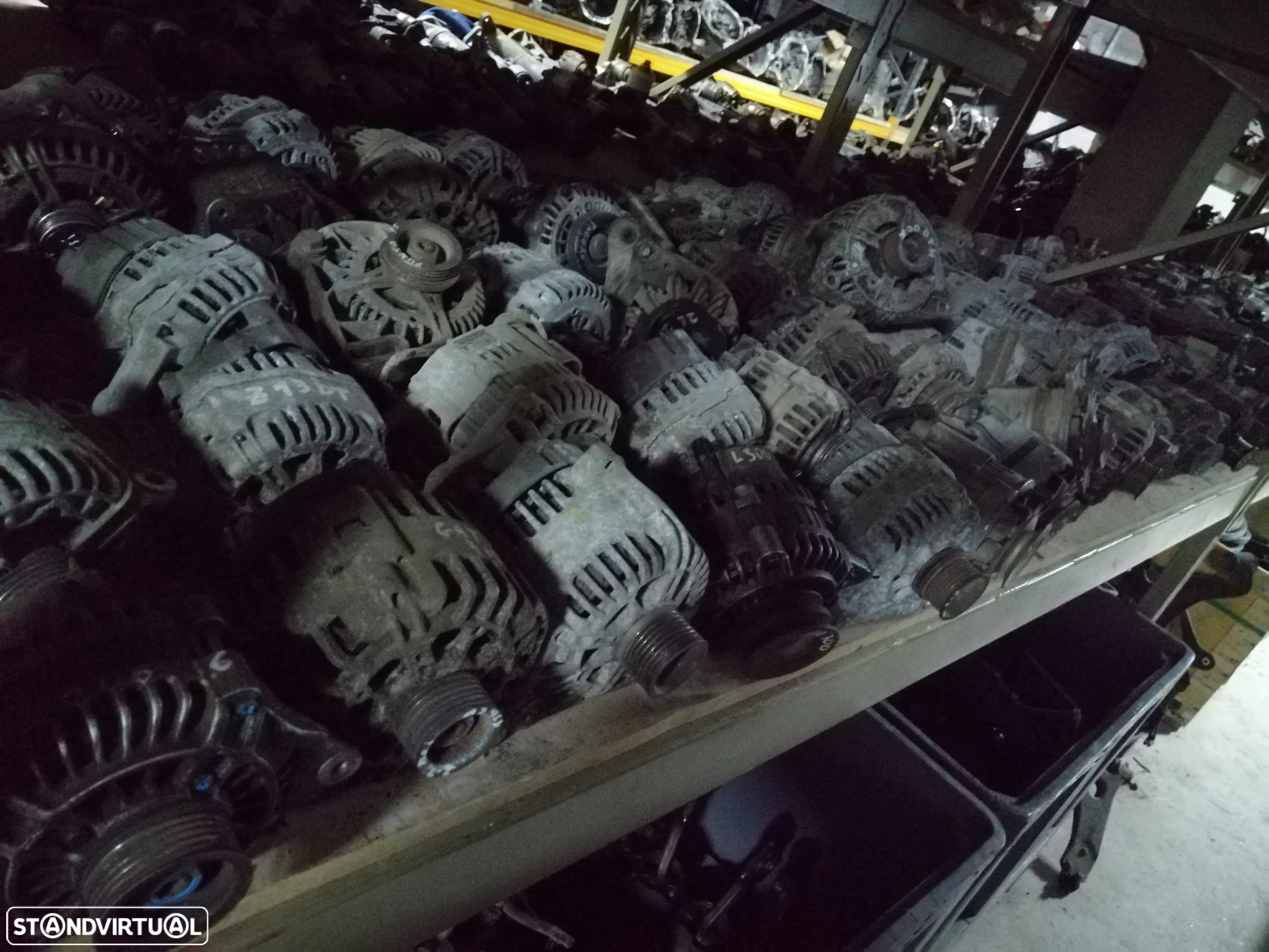 Lote de peças usadas Motor Caixa Alternador Arranque Direção Porta Tampa mala ETC ETC - 5