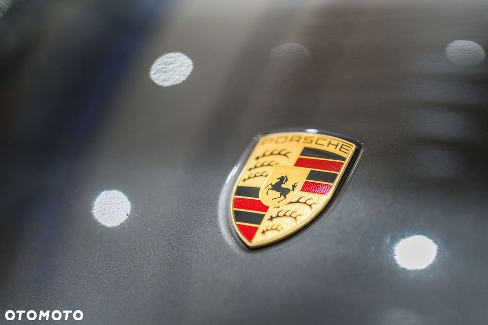 Porsche 911 Turbo - 18