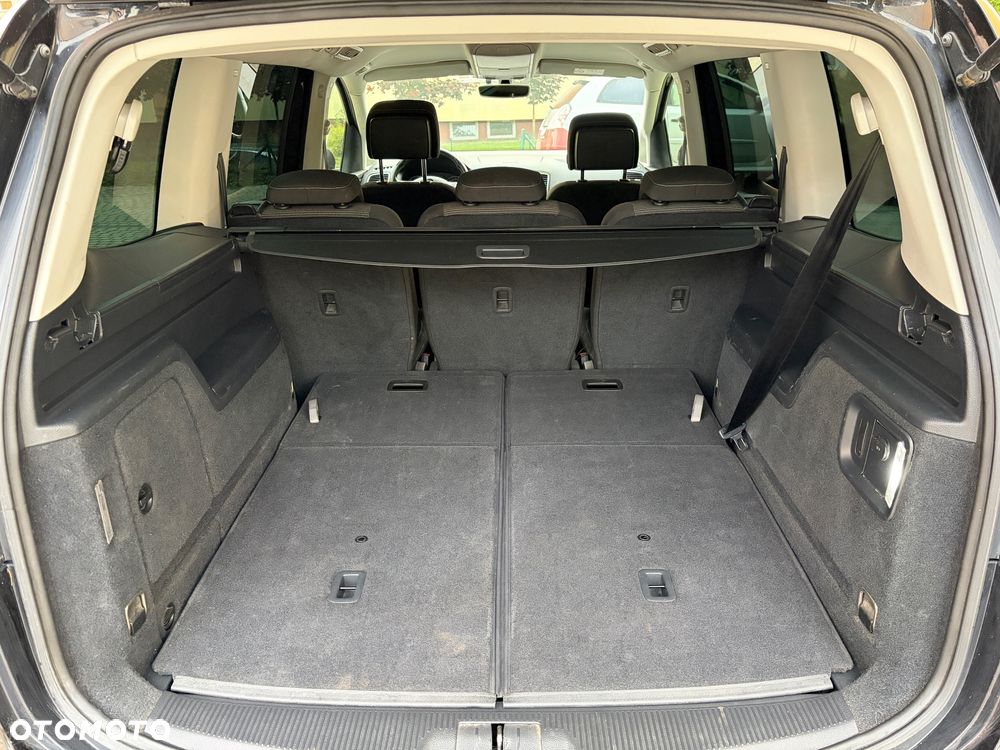 Volkswagen Sharan - 34