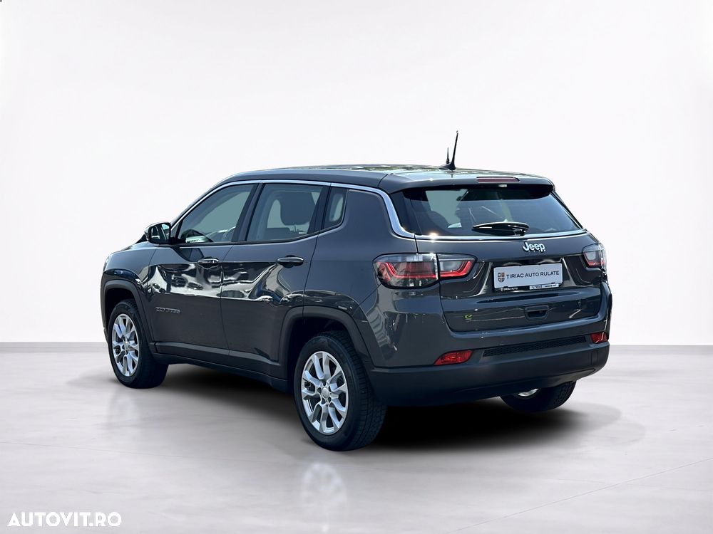 Jeep Compass - 4