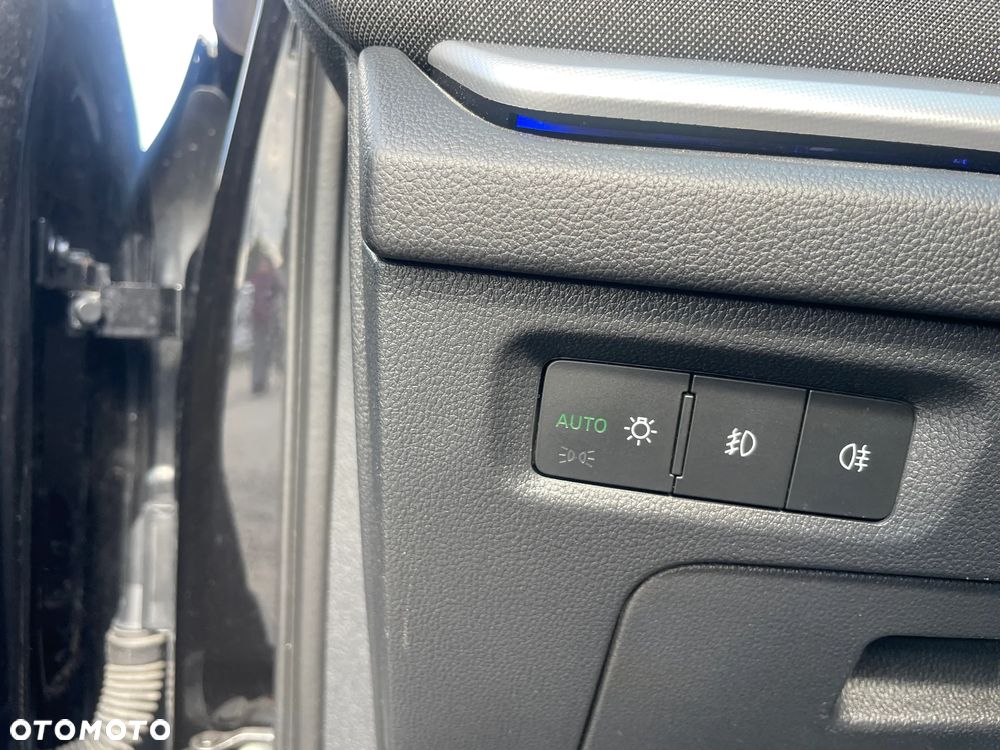 Skoda Octavia 2.0 TDI DSG Style - 17