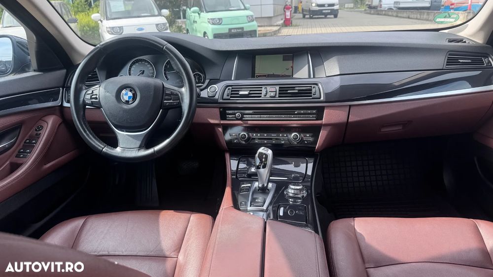 BMW Seria 5 520i Aut. - 17