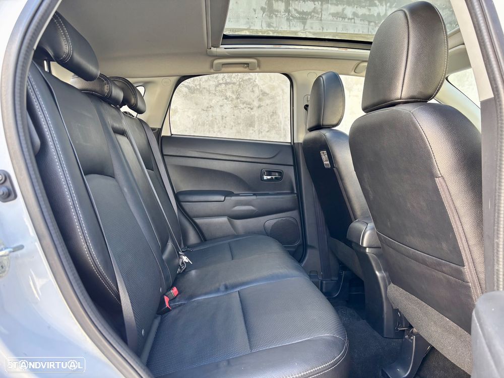 Mitsubishi ASX 1.6 DI-D Tokyo Edition - 33