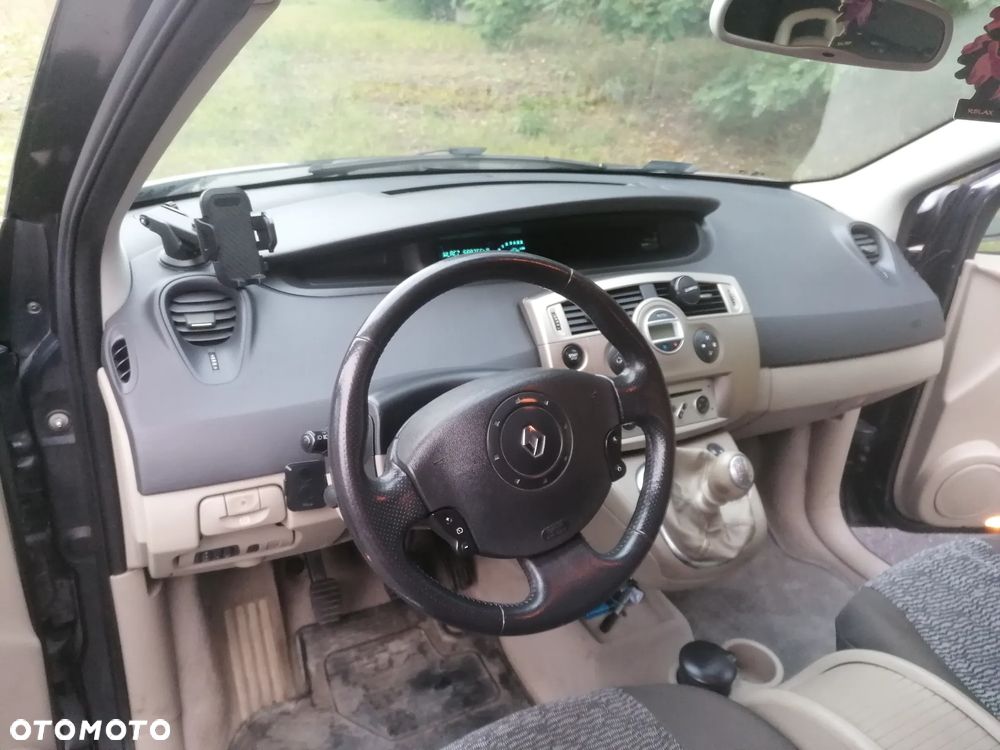Renault Scenic - 2