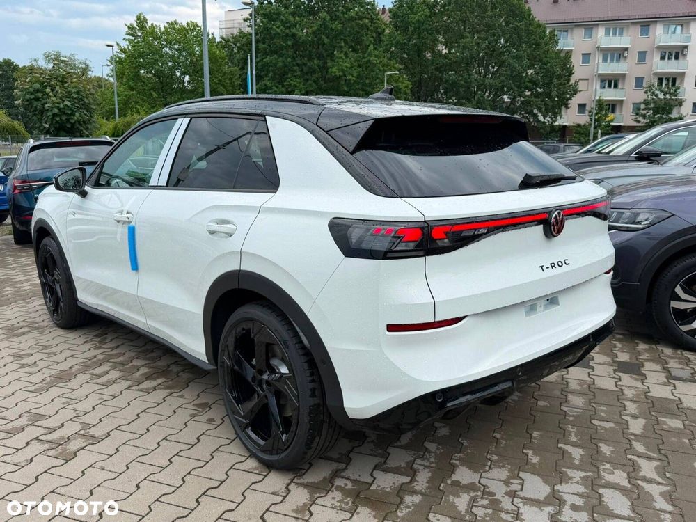 Volkswagen T-Roc - 3