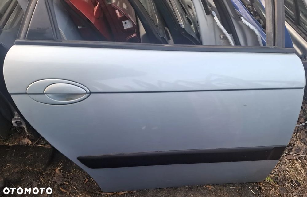 Citroen C5 I  II  HB drzwi tyl tylne prawe lewe  EYLC