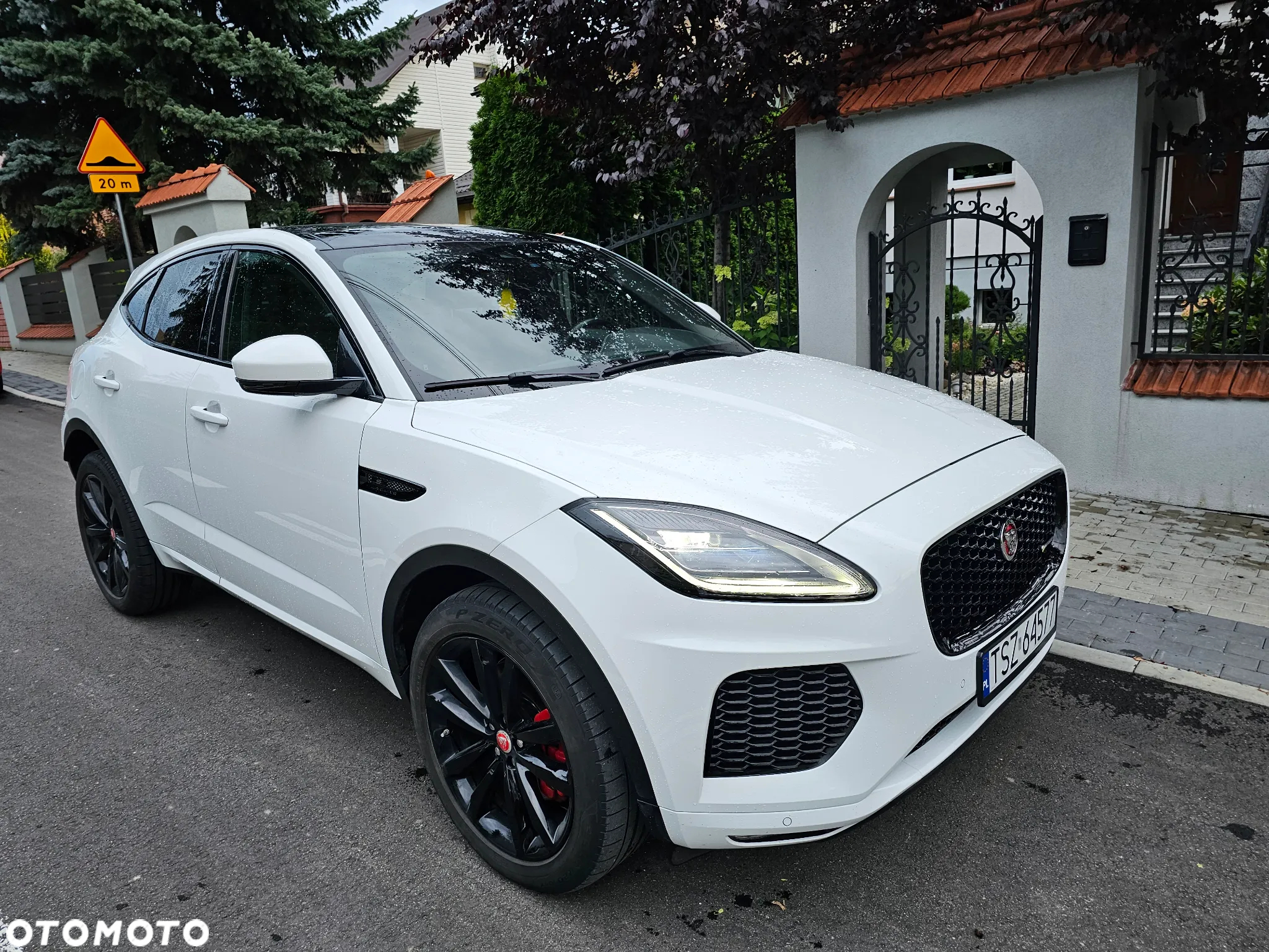Jaguar E-Pace D180 AWD R-Dynamic - 5