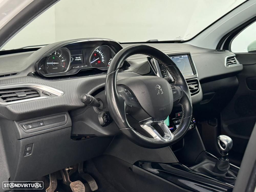 Peugeot 2008 - 27