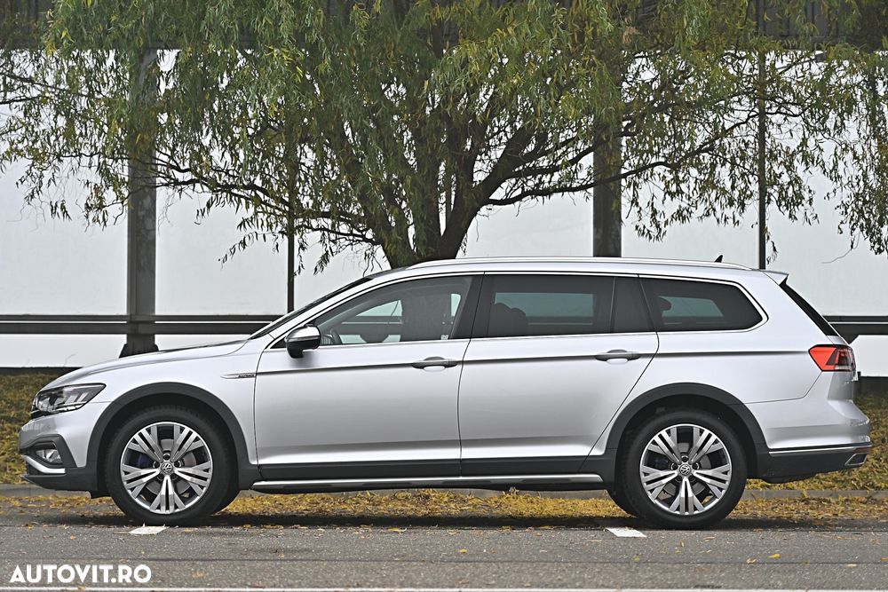 Volkswagen Passat - 8