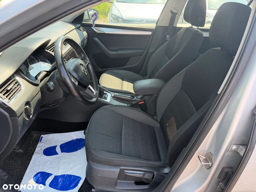 Skoda Octavia 1.6 TDI Ambition - 9