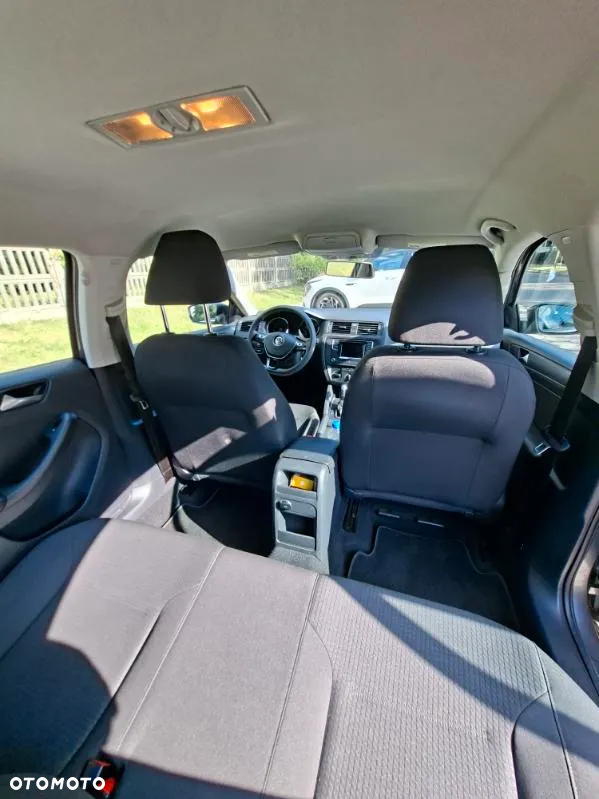 Volkswagen Jetta 1.4 TSI BMT Highline DSG - 2