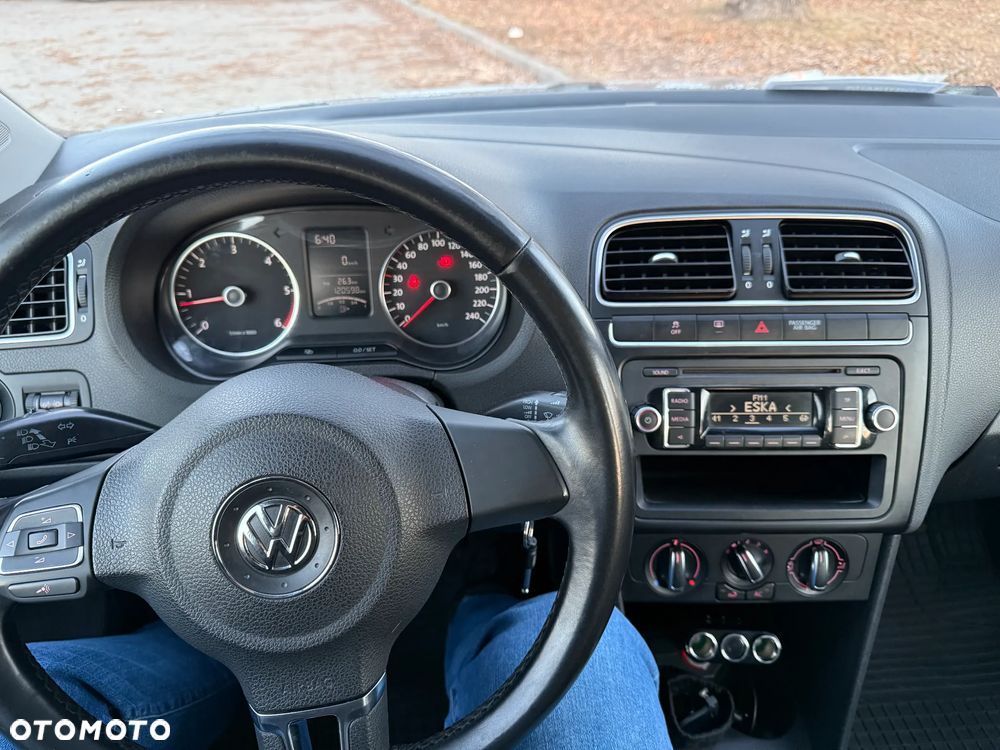 Volkswagen Polo 1.6 TDI Comfortline - 10
