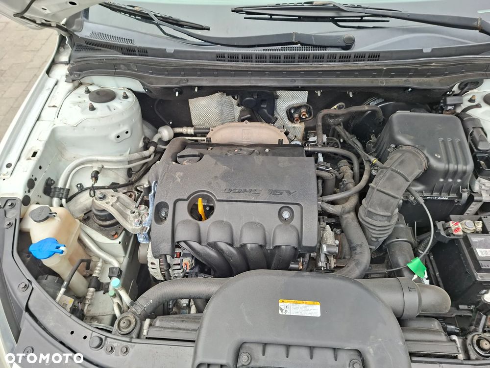 Hyundai i30 1.4 Blue Classic - 11