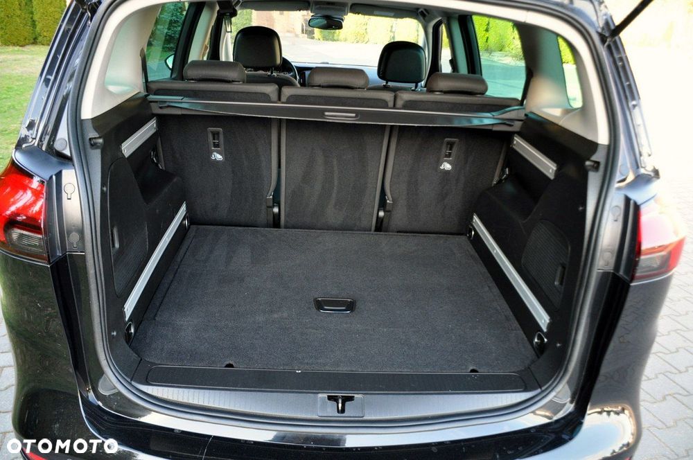 Opel Zafira - 37