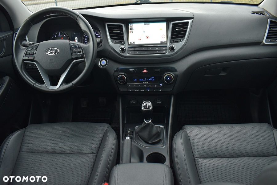 Hyundai Tucson 1.7 CRDI BlueDrive GO 2WD - 5