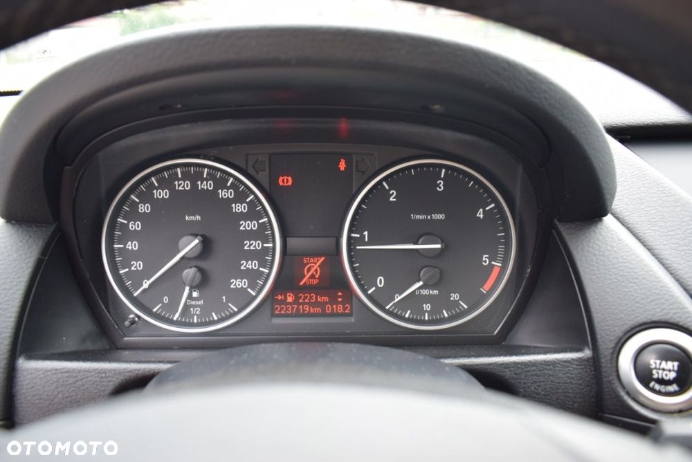 BMW X1 - 26
