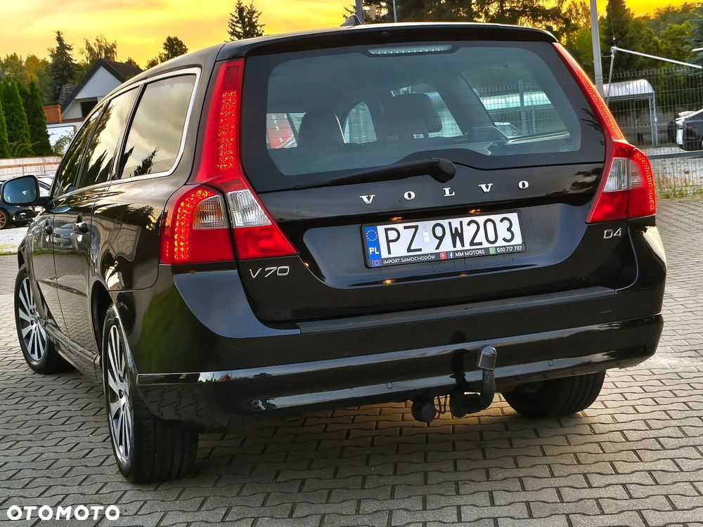 Volvo V70 D4 Momentum - 8
