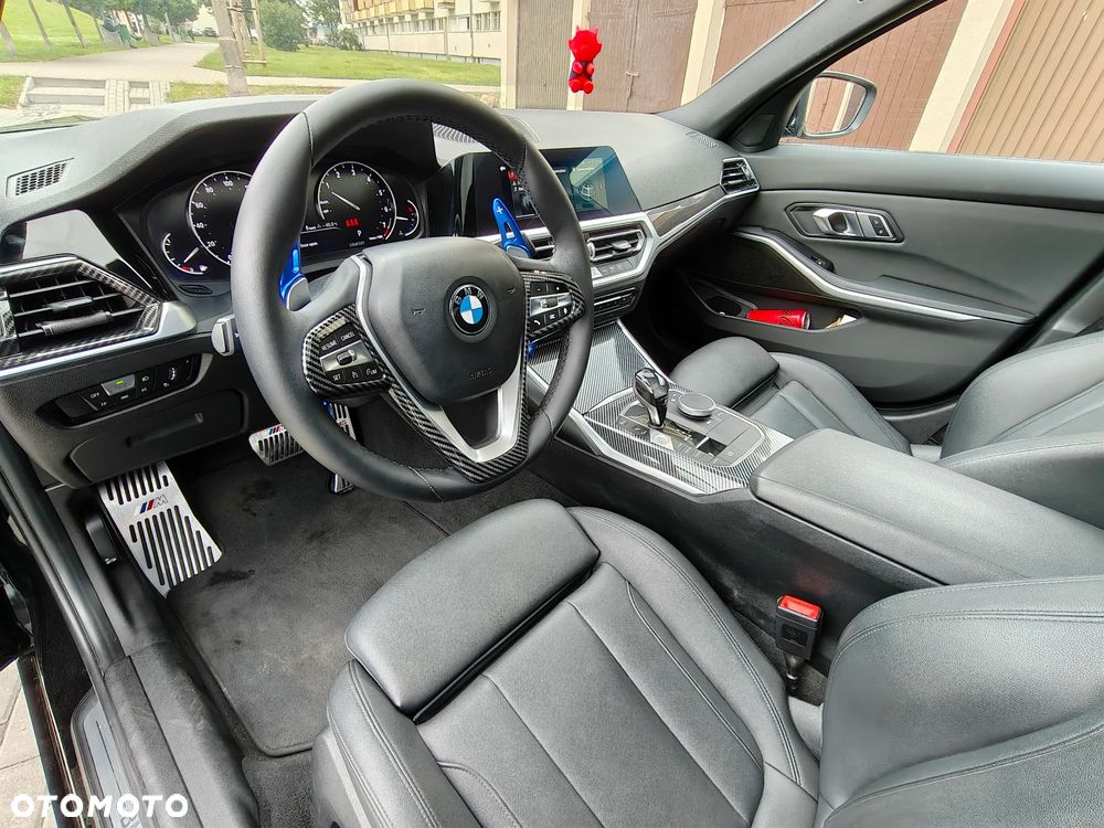 BMW Seria 3 330i Advantage sport - 13