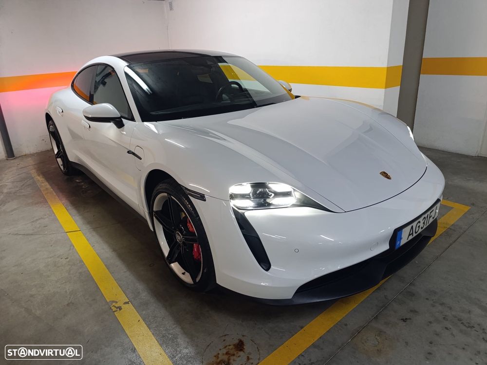 Porsche Taycan 4S - 3