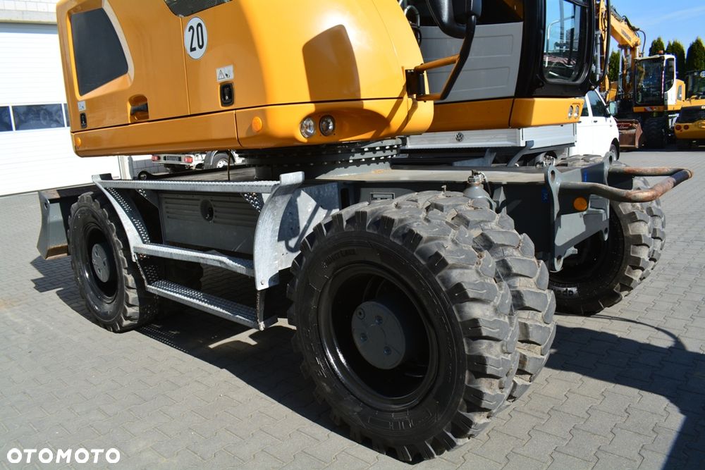 Liebherr A 918 Compact / STAN PERFEKT / 18T / JAK NOWA / Ramie 3x łamane - 21