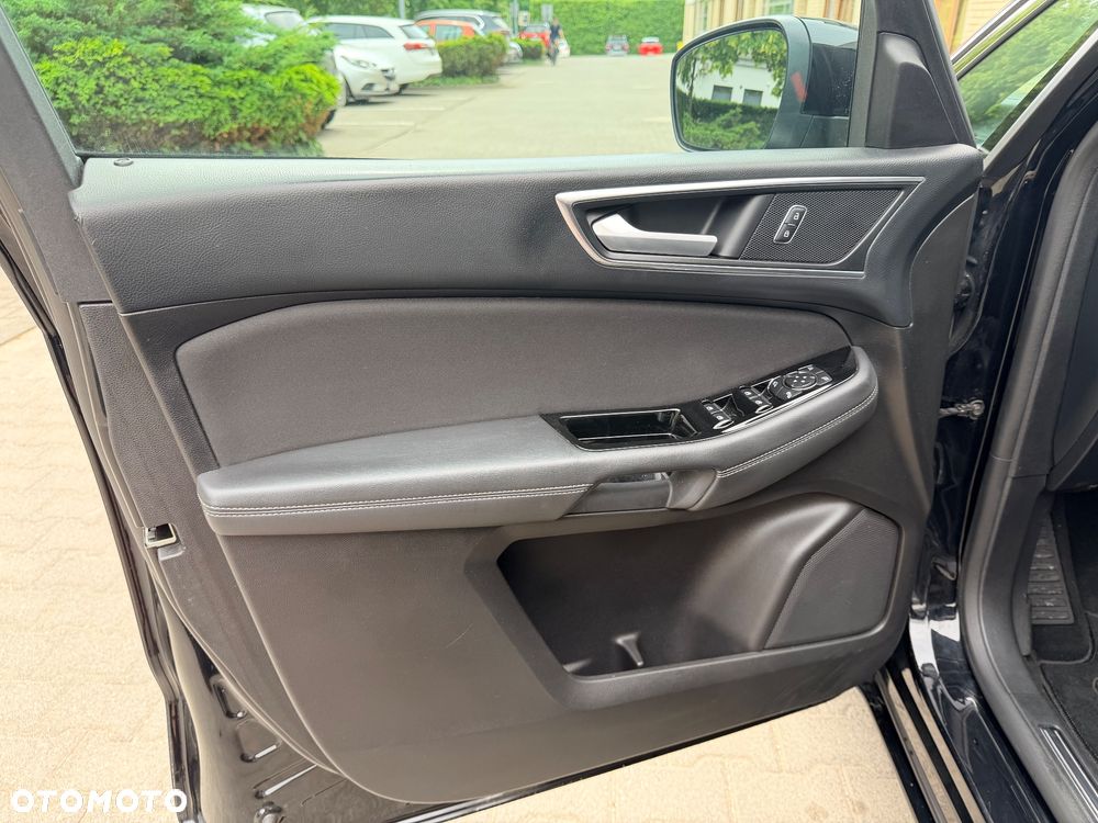 Ford S-Max - 18