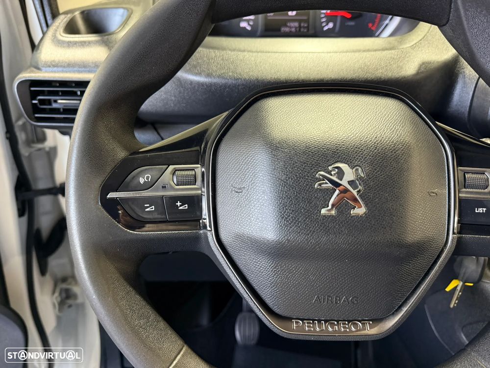 Peugeot PARTNER 1.5 BLUEHDI 75 CV - 3 LUGARES - IVA DEDUTIVEL - 27