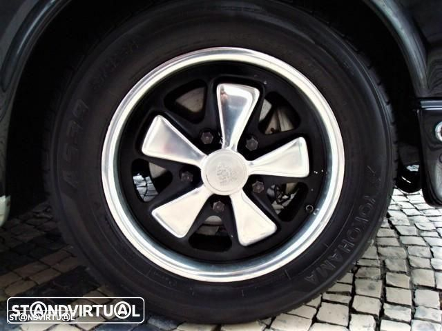 Porsche 911 Série F S 2.4 - 13