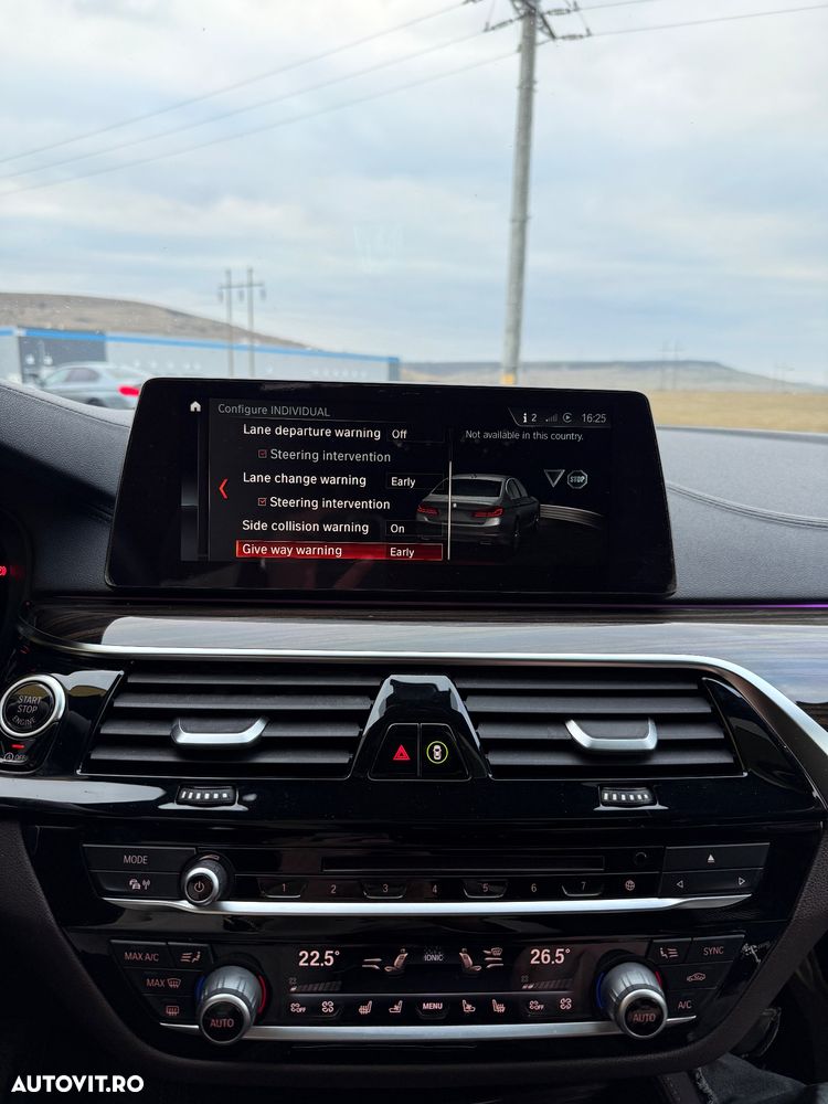 BMW Seria 5 530i xDrive AT - 14