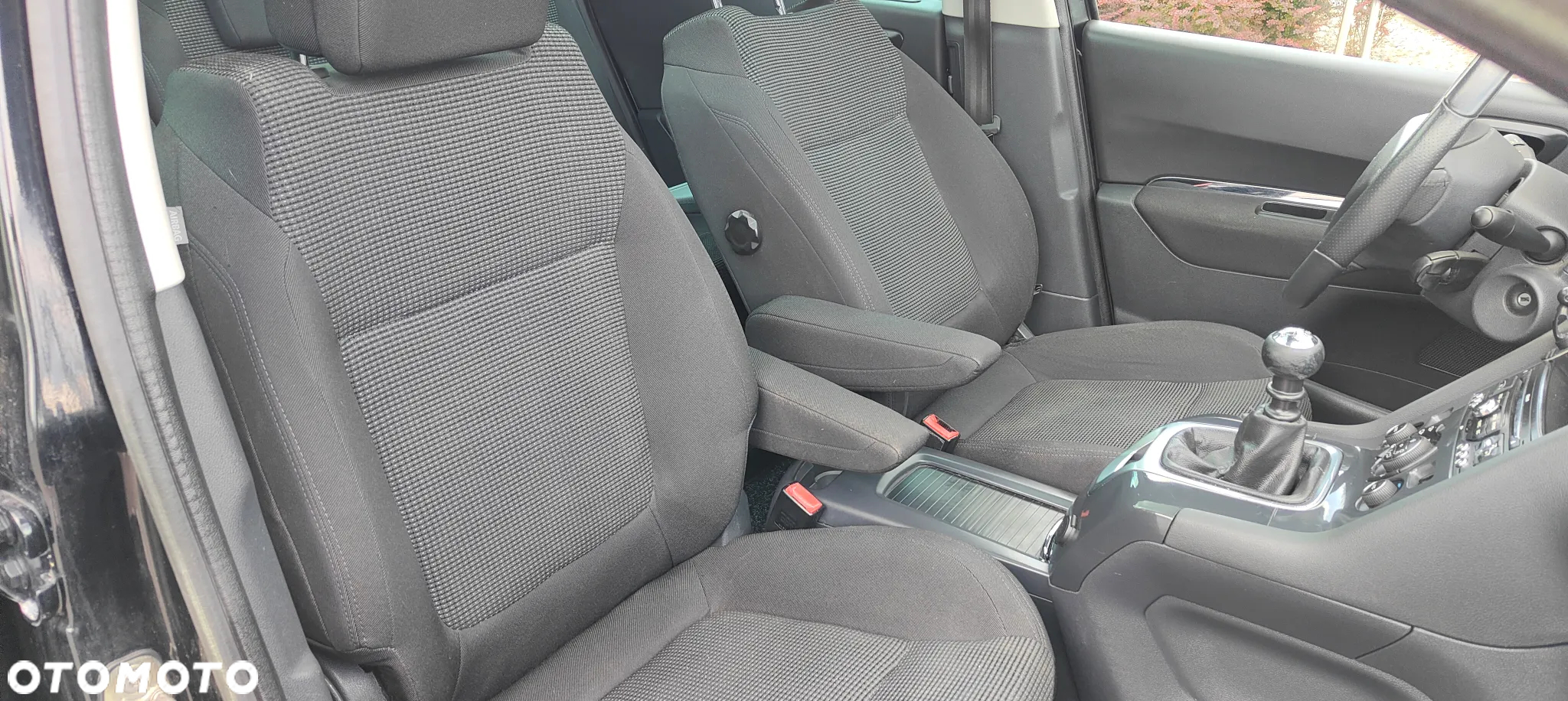 Peugeot 5008 2.0 HDi Premium - 30