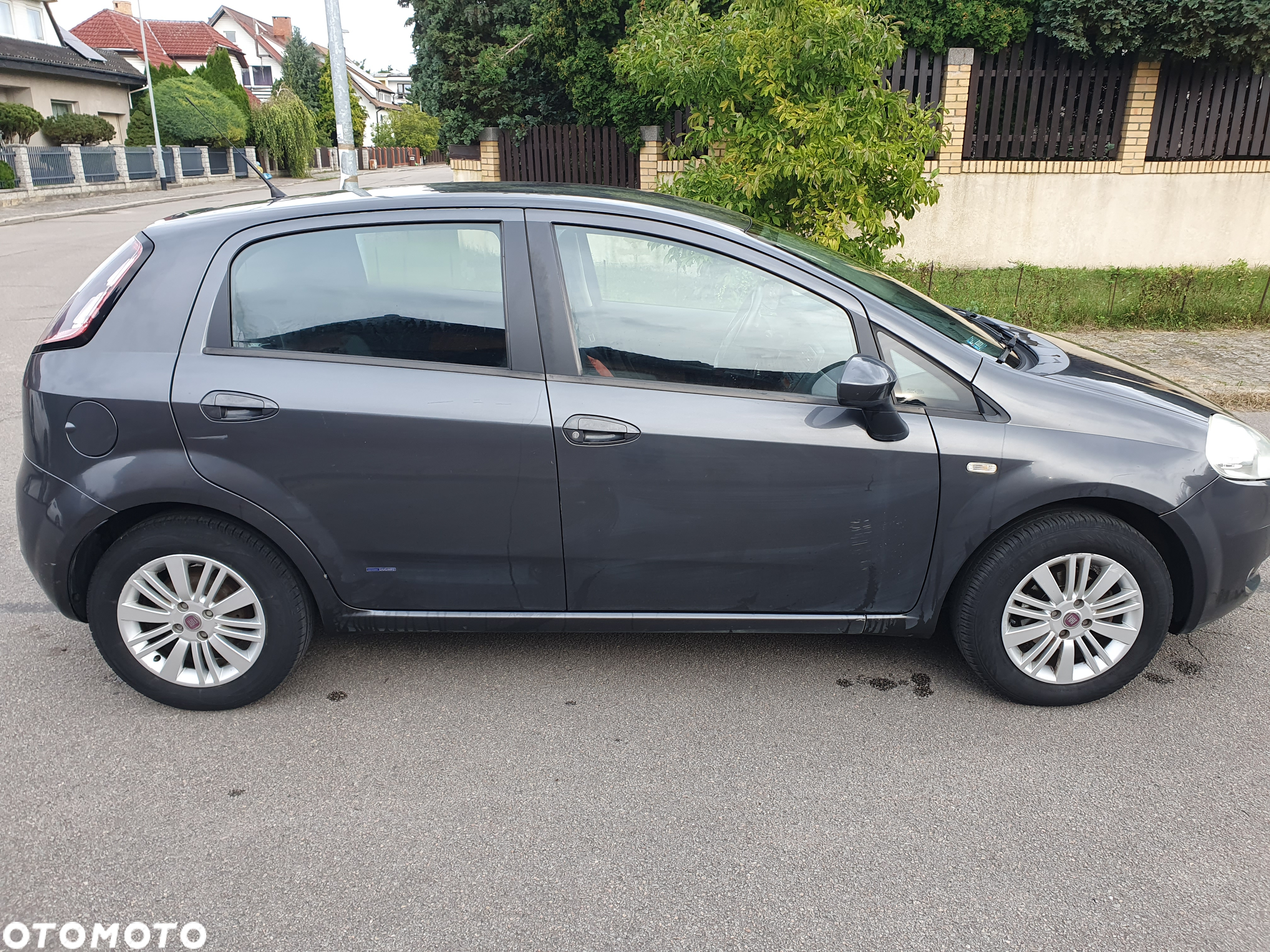 Fiat Punto 1.4 16V Dynamic - 6