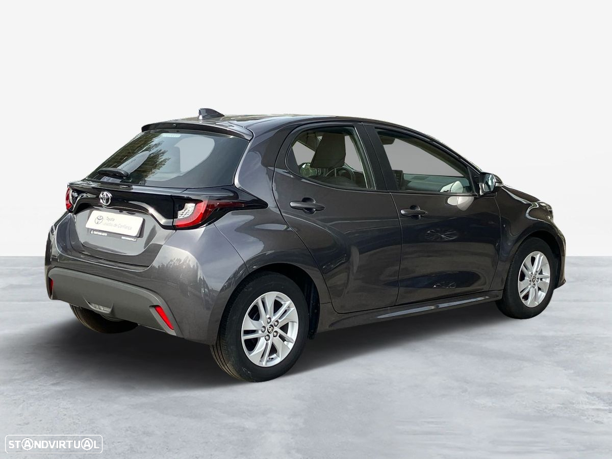 Toyota Yaris - 17
